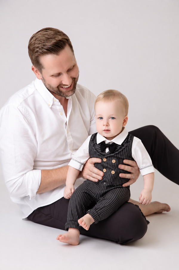 Vivian M. | Pinstripe , 3–6M