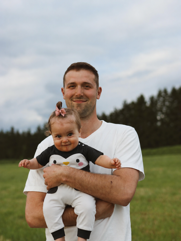 Hannah J. | Penguin, 9–12M