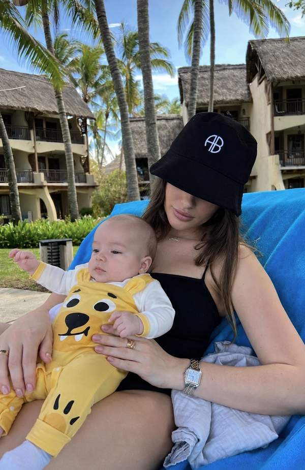 Hannah J. | Sunny Bear, 9–12M