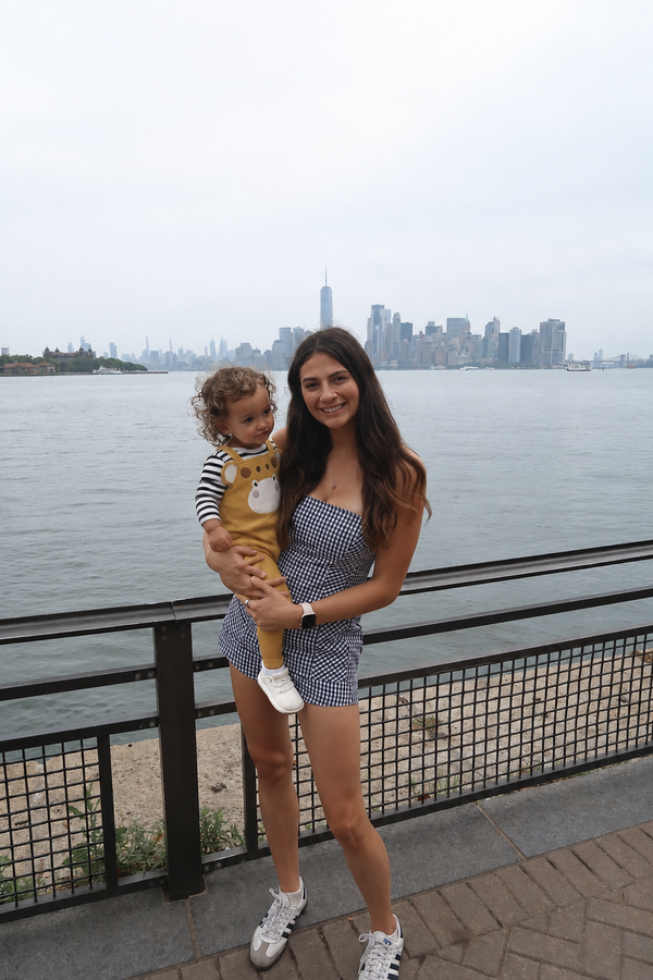 Lucy G. | Giraffe Charm, 6–9M