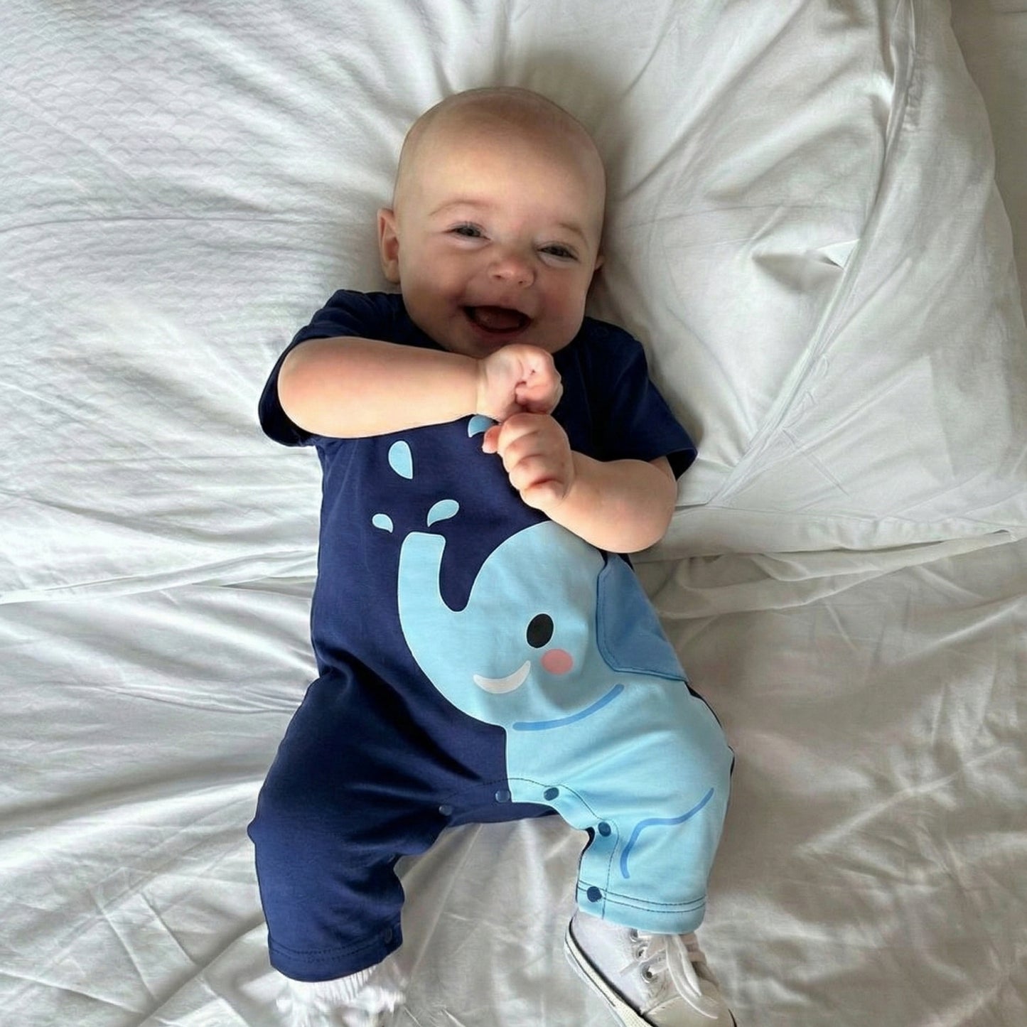 AMA™ Little Elephant Kids Onesie